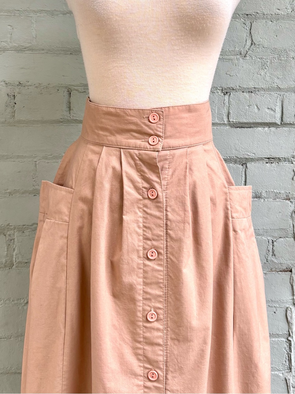 Vintage Beige Button-Front Midi Skirt - Picture 2 of 8
